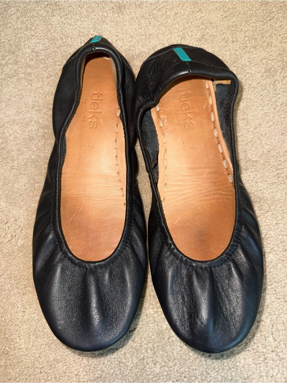 Tieks Women's matte Black Leather Ballet Flats size 7